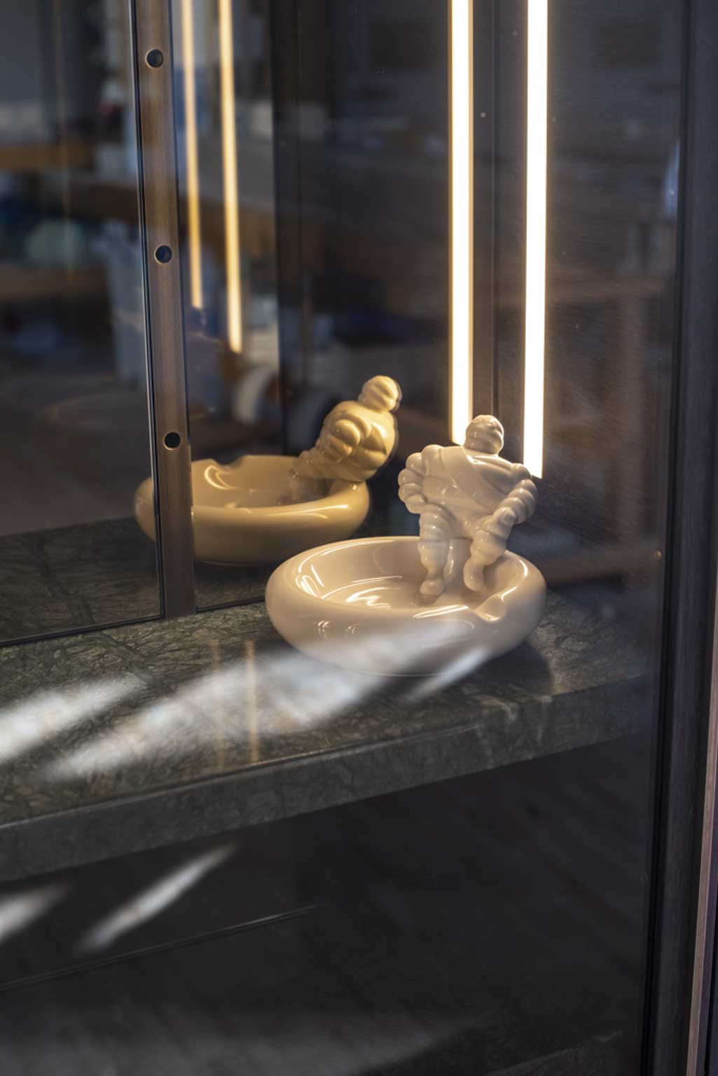 bar vitrine tischlerei berlin 9