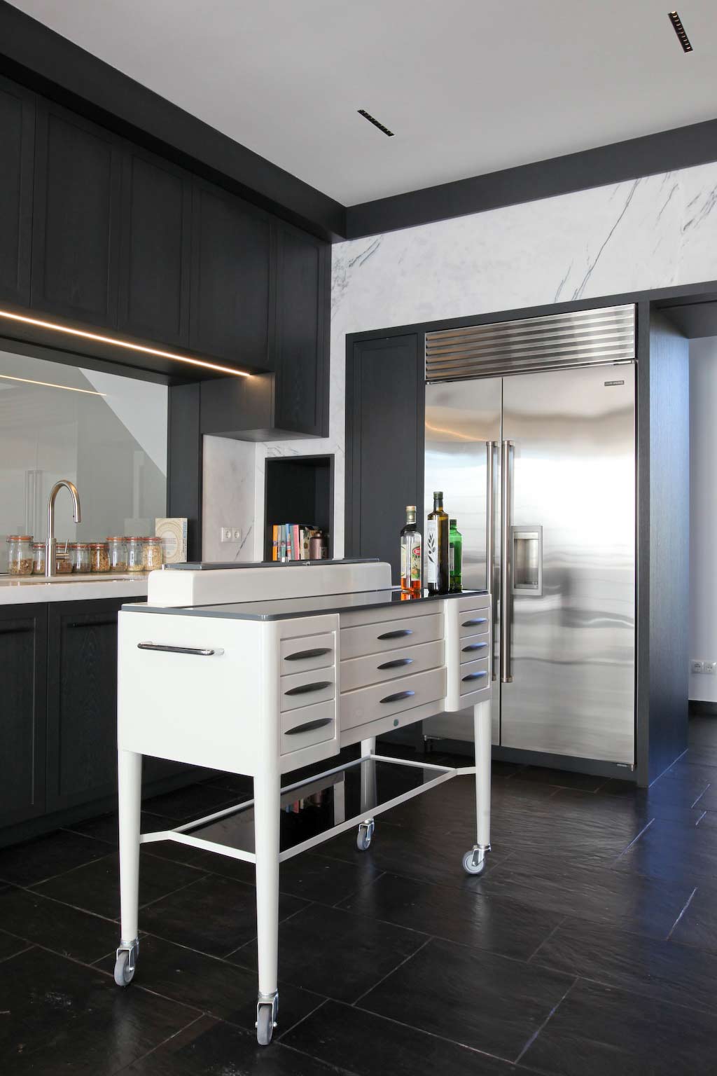 luxury kitchen interior wolf 1
