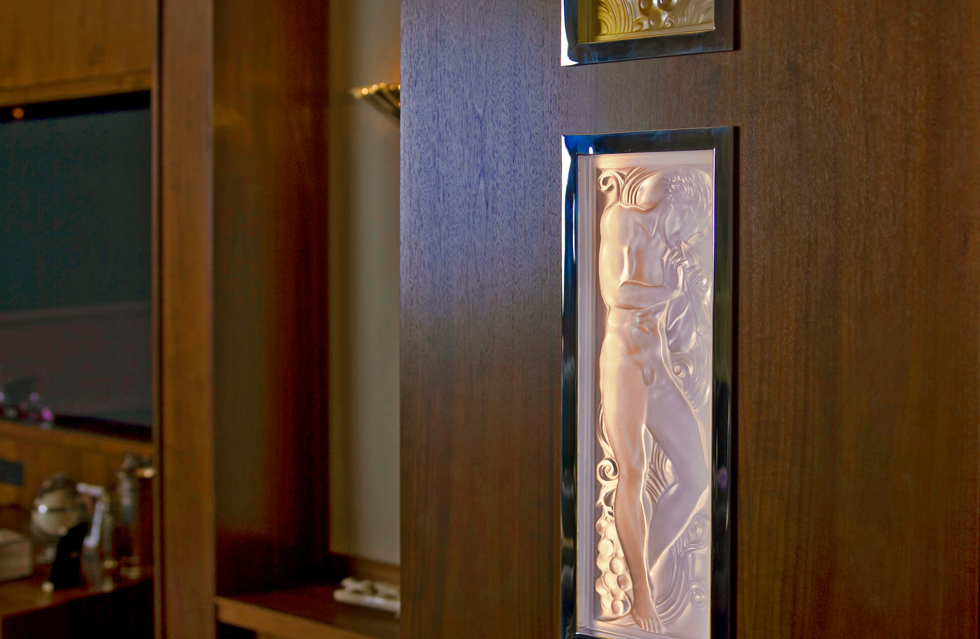 luxury living room wood paneling 3