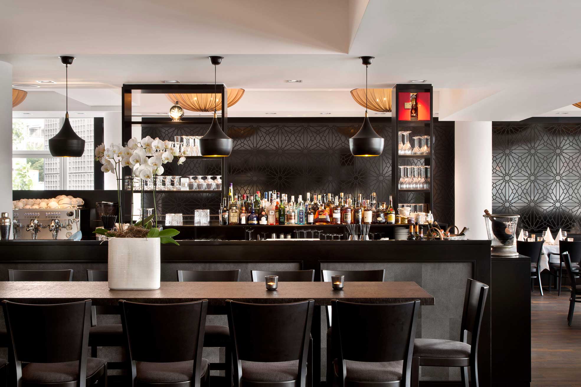 luxury restaurant wood interior 5