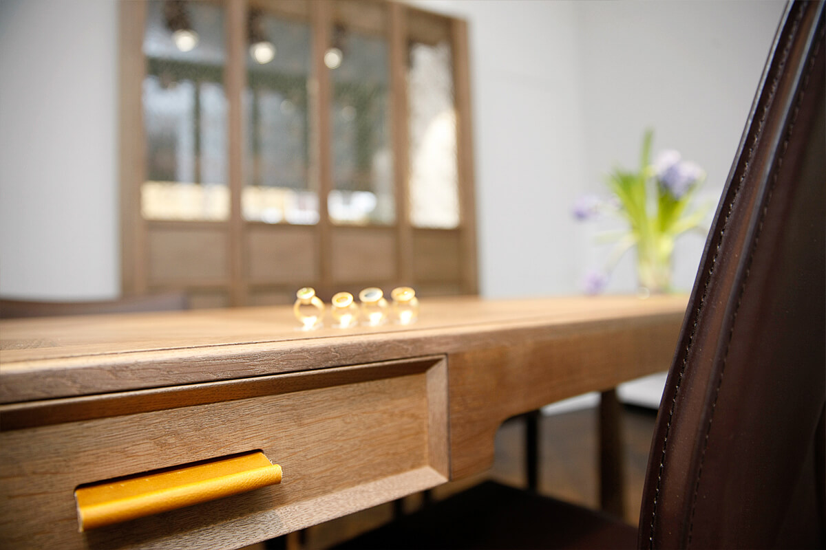 luxury shop wood interior 1