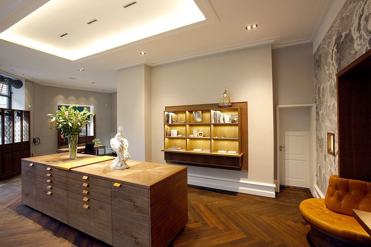 luxury shop wood interior 3