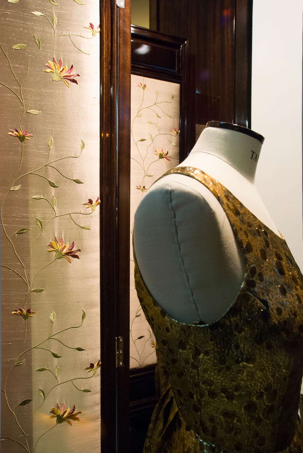 shop interior gold wood 2