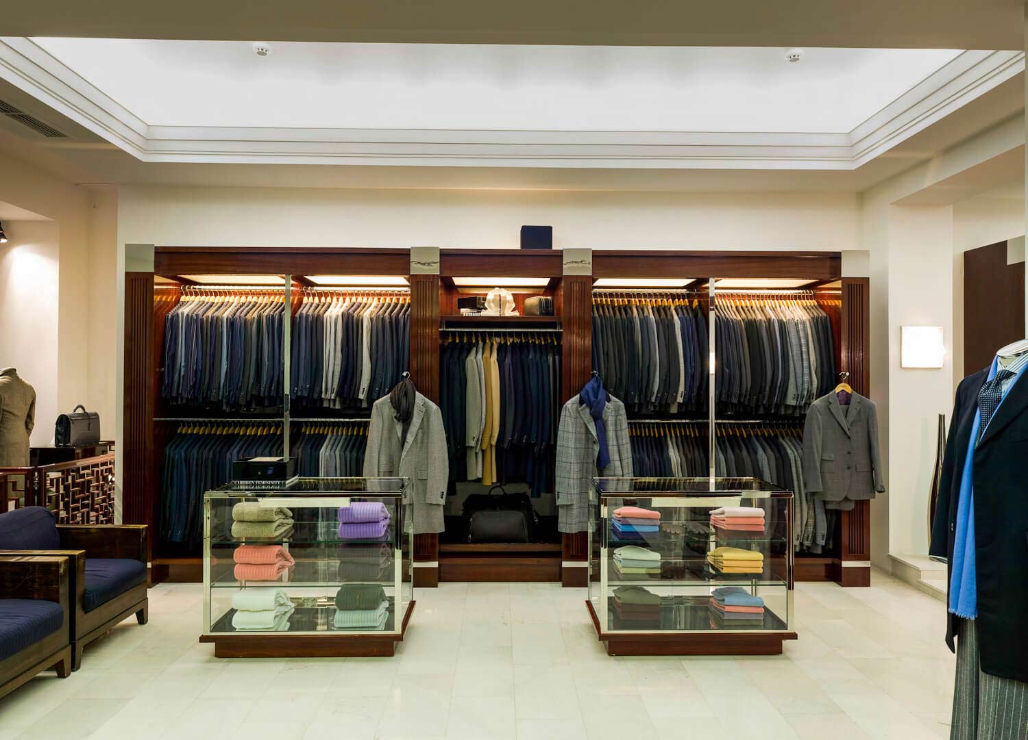 shop interior wood 4